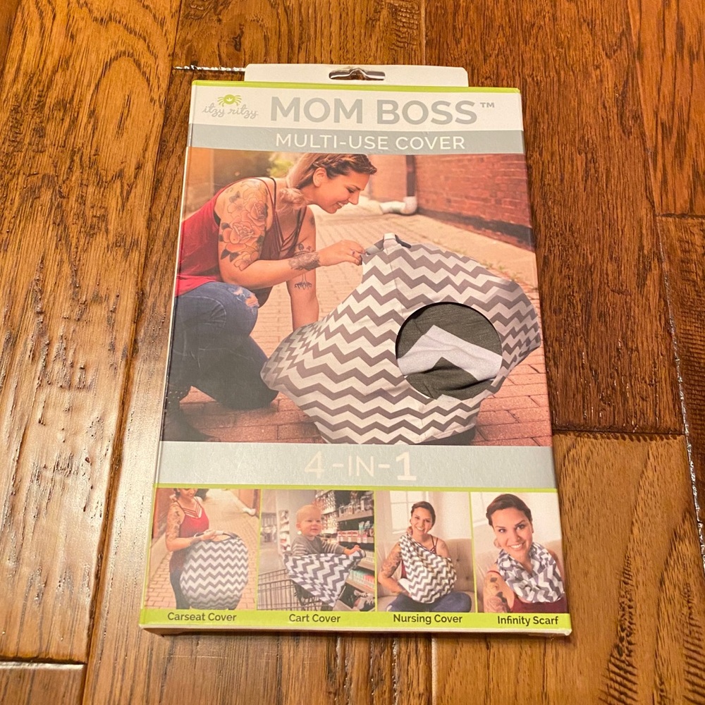 NIB Itzy Ritzy Mom Boss Cover